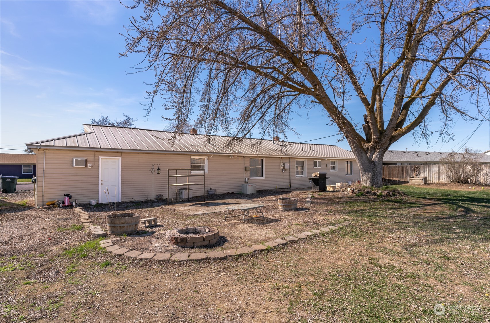 Grand Dr, Moses Lake, WA 98837 #1
