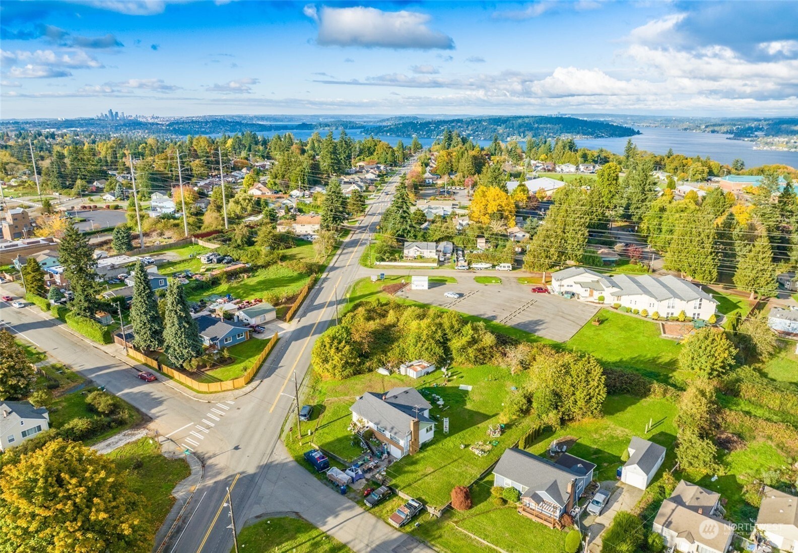 126th St, Seattle, WA 98178 #1
