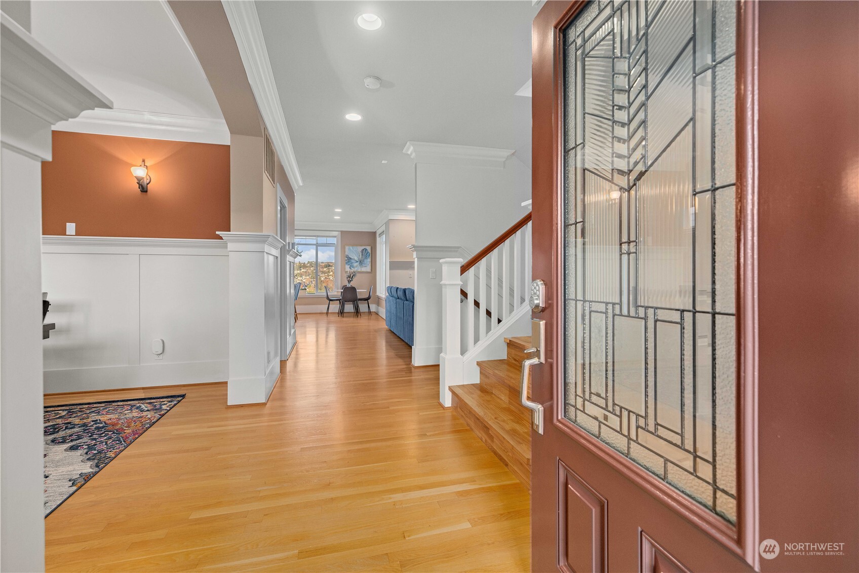 Ruffner St, Seattle, WA 98119 #1