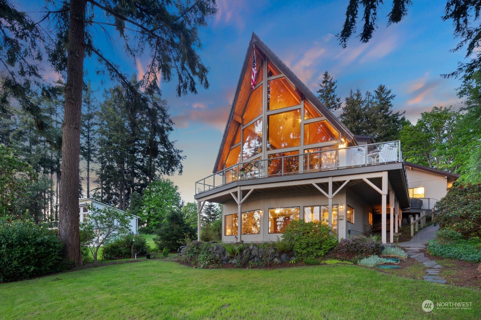 Camano Dr, Camano Island, WA 98282