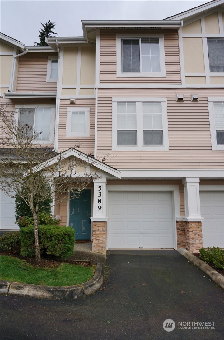 164th Ave, Bellevue, WA 98006