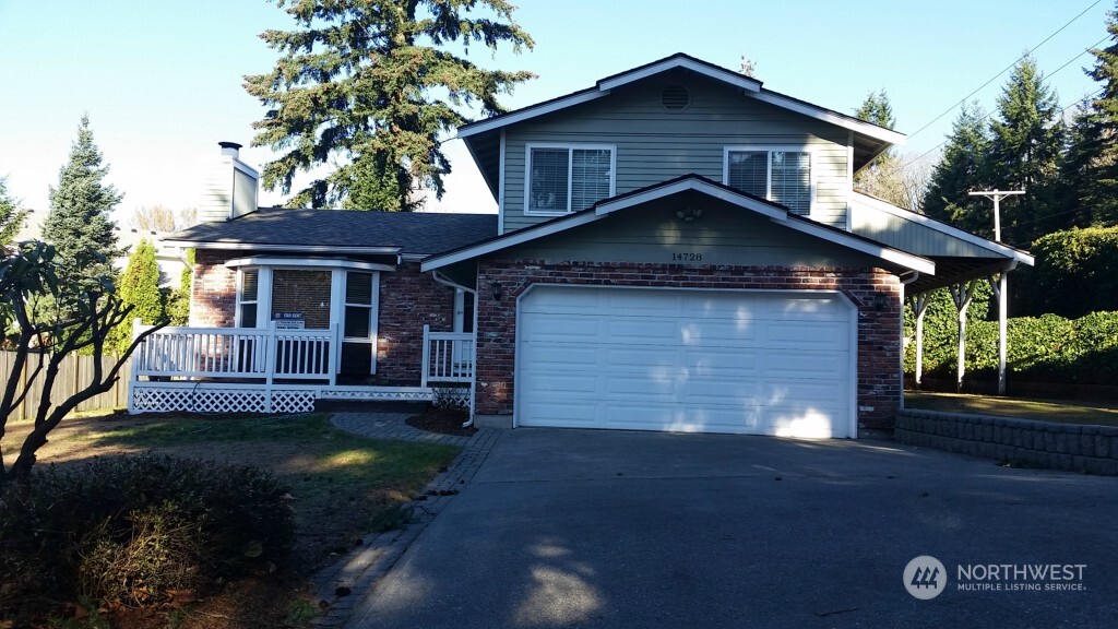 197th Ct, Renton, WA 98058